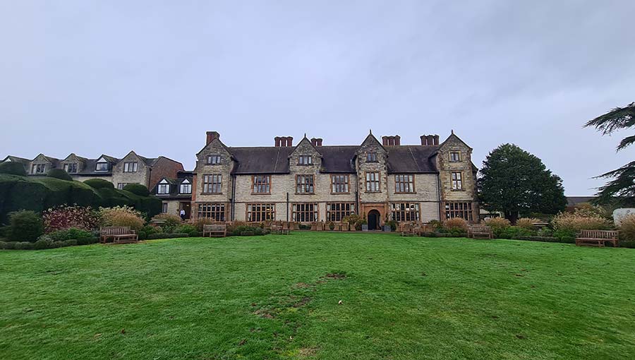 Billesley Manor Hotel - 16th Century Refurbed Reviewed